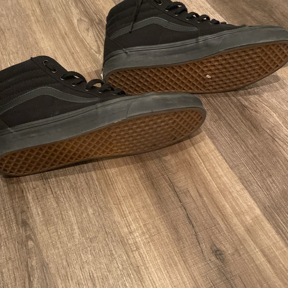 High top vans - Picture 2 of 4